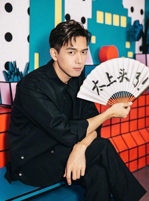 吃瓜娱乐圈李现范丞丞,娱乐圈的瓜田,谁主沉浮?